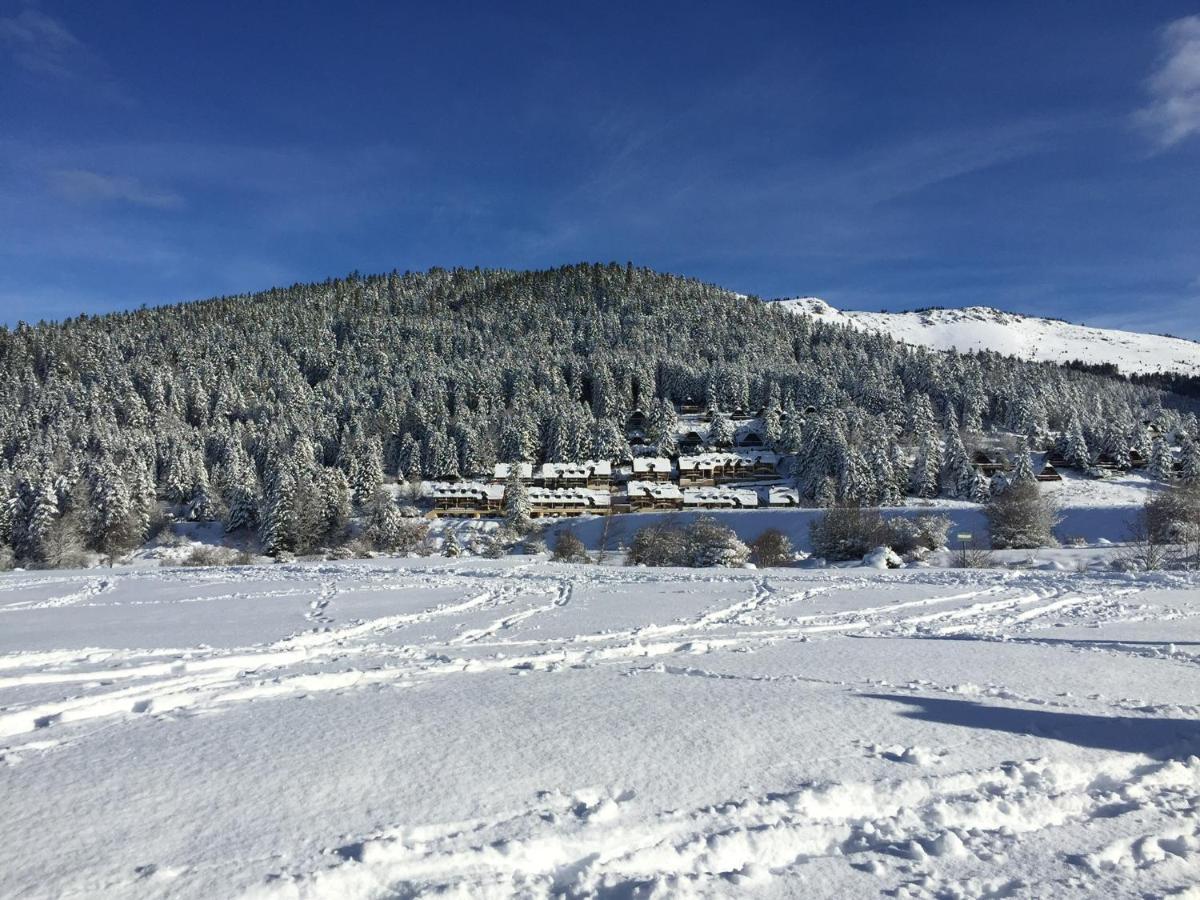 Gite Chaleureux Au Lac De Payolle Campan Luaran gambar